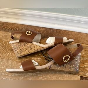 Jones New York Bailey cork wedge sandals with gold detailing and a slingback NWT